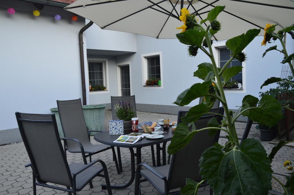 Ferienwohnung Familie Stuhr Staatz Exterior foto